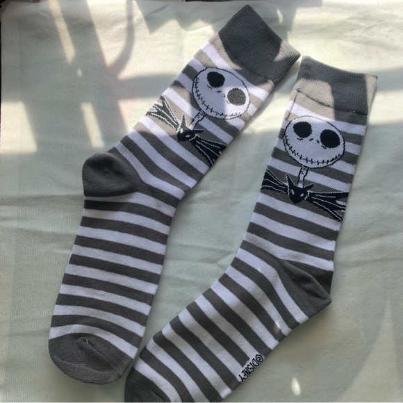 🍒🍒 Disney’s The Nightmare Before Christmas: Jack Crew Socks - Picture 2 of 5